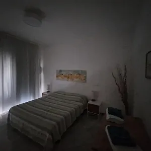Incantevole A Tra Viareggio E Lucca Appartamento
